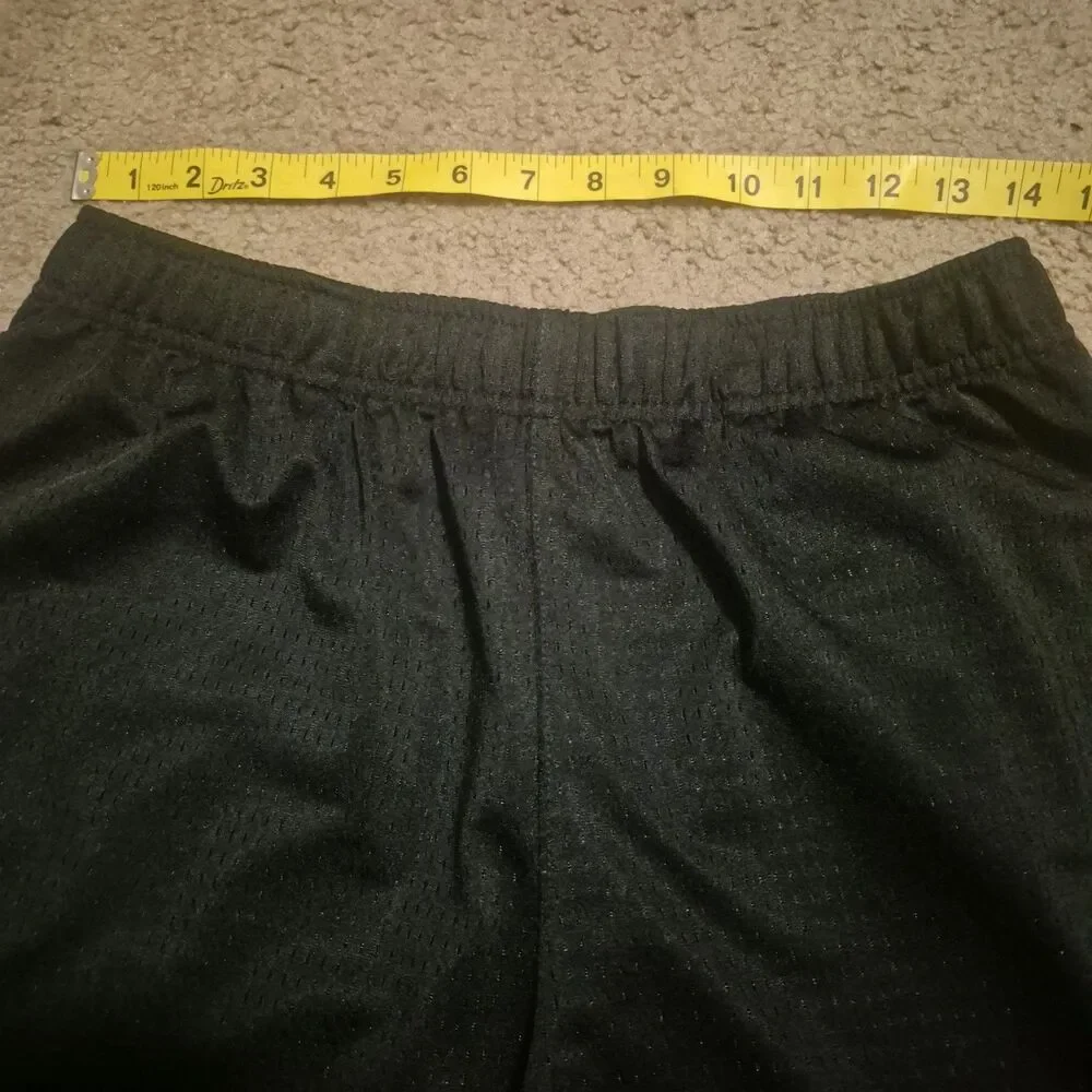 Jordan Basketball Shorts Athletic Gym Jumpman Logo Youth XL Black (13-15 Years)